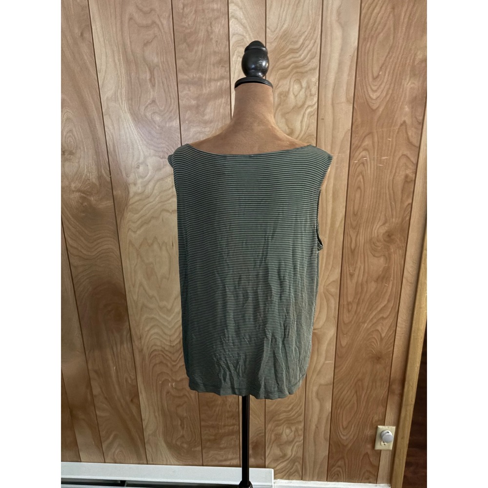 Chicos Private Edition Striped Sleeveless Boat Neck Top Olive Green Black Size 3 - Picture 3 of 6